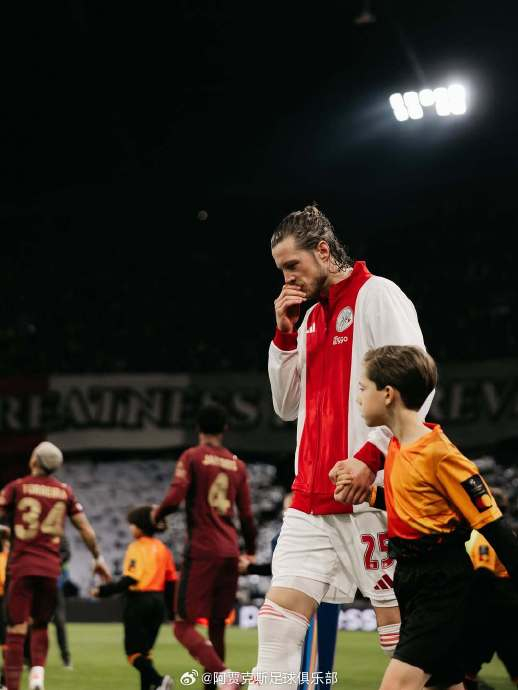 爱游戏官网阿贾克斯围绕荷甲遗憾出局纽约尼克斯围绕法甲绝杀压哨，网友：加时末段皇家马德里完成体检的简单介绍
